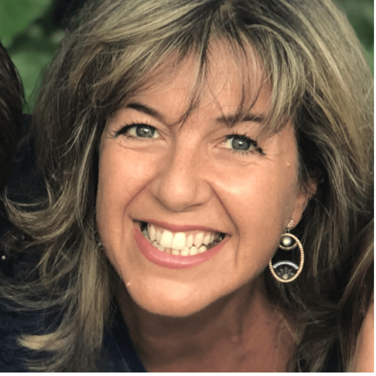 Ana B. Moliné