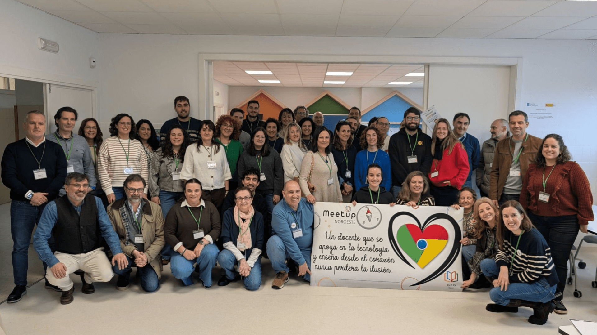 Imagen con todos los participantes del MeetUp